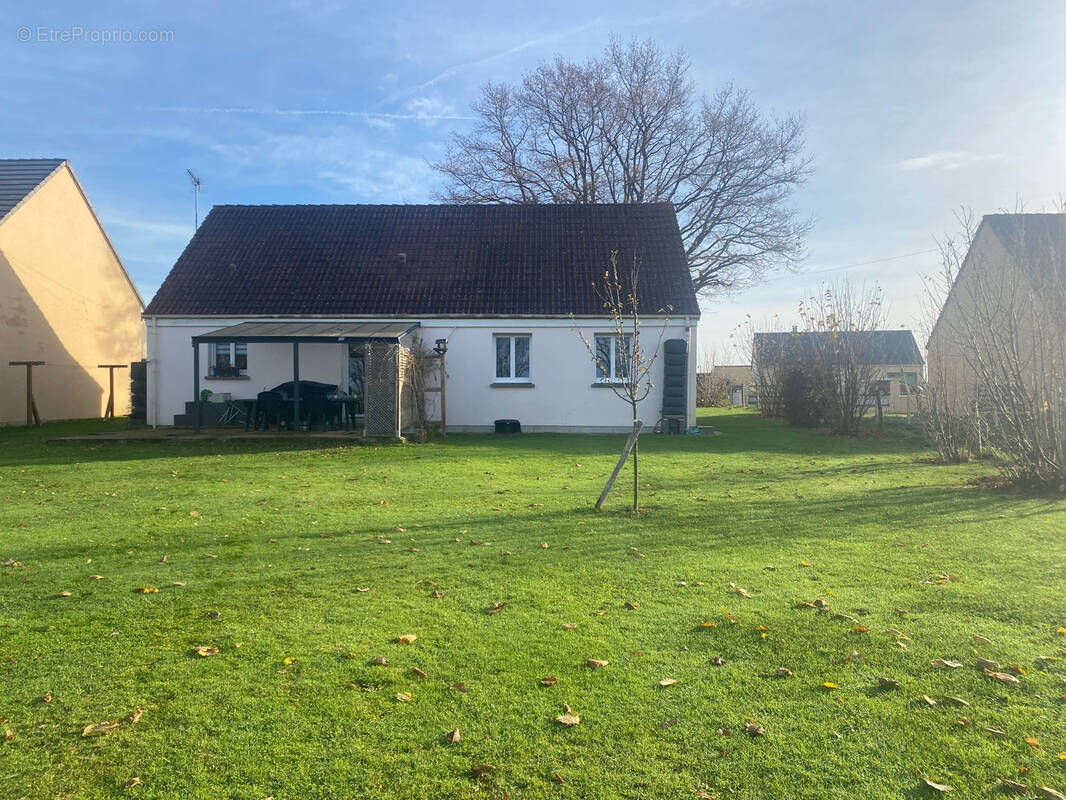 Maison à MEURCE