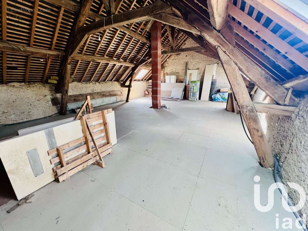 Photo 3 - Maison à PREVERANGES