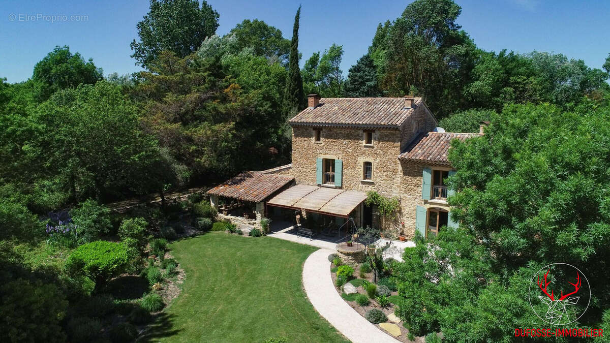 Maison à AVIGNON