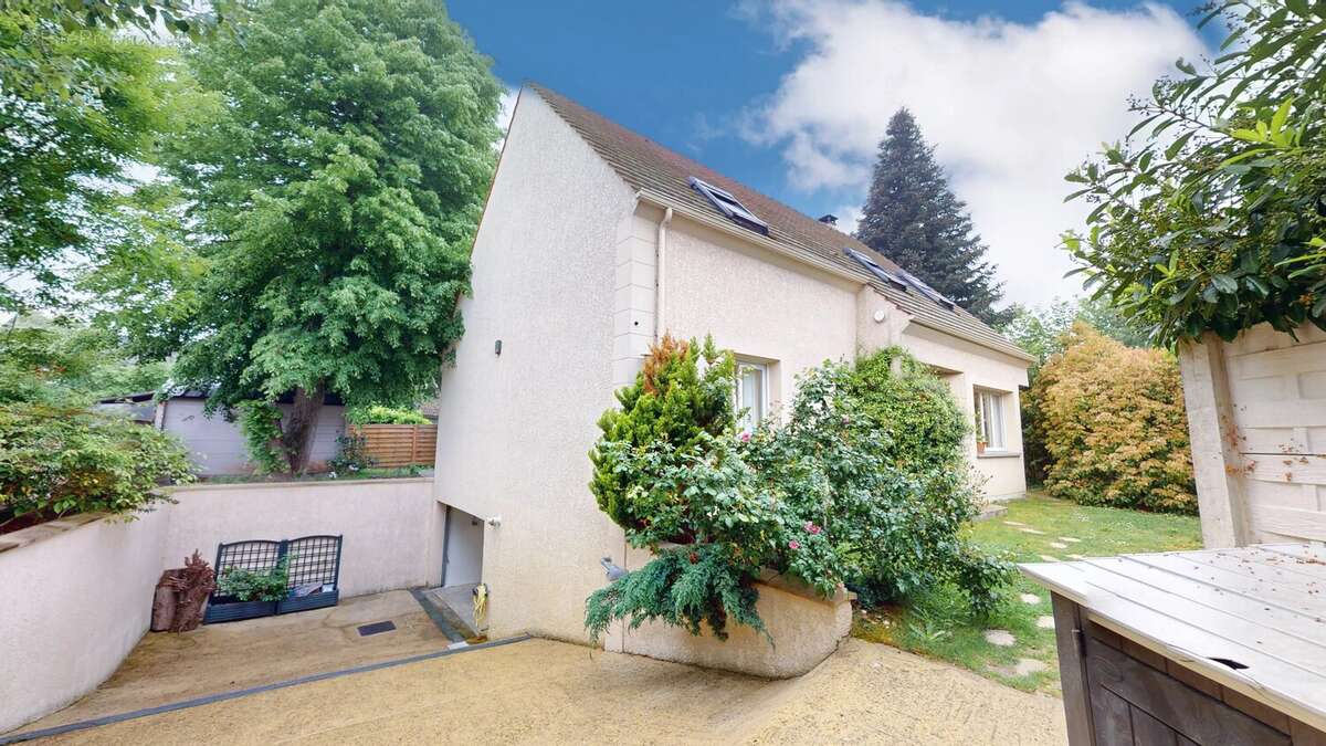 Maison à MONTFERMEIL