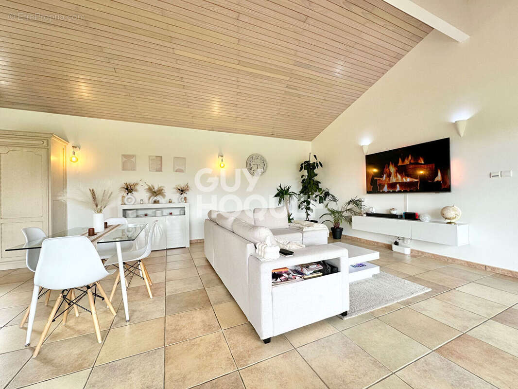 Maison à HAGETMAU