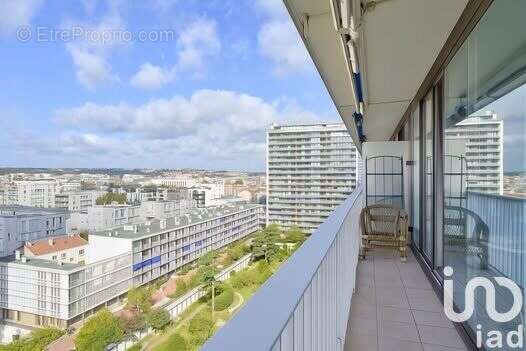 Photo 8 - Appartement à BOULOGNE-BILLANCOURT