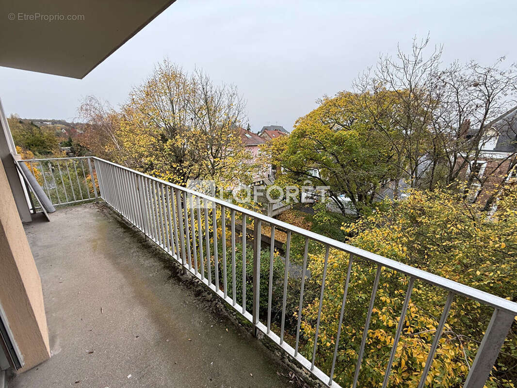 Appartement à JUVISY-SUR-ORGE