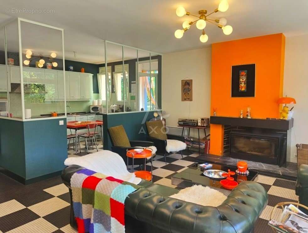 Maison à CRE