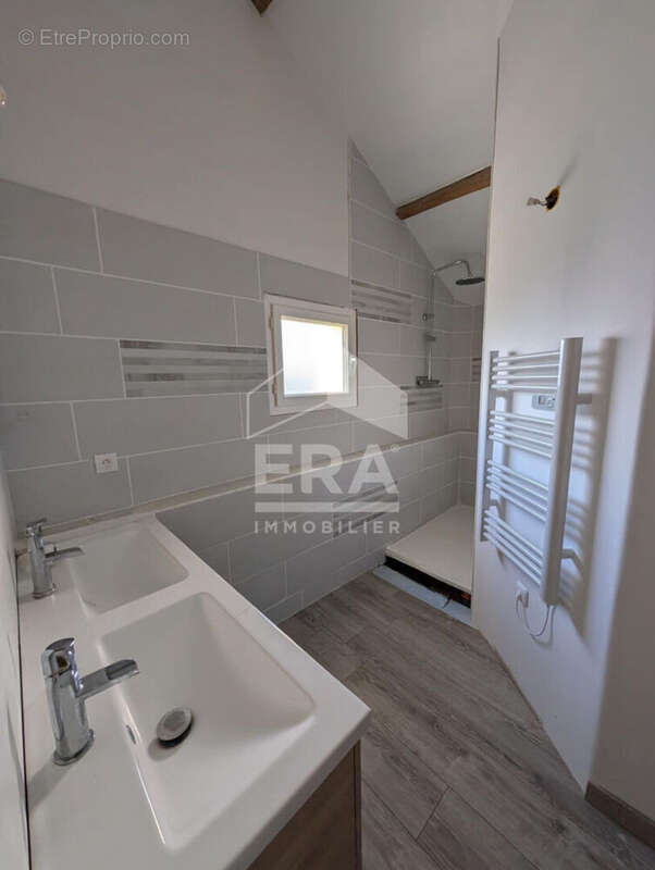 Maison à MONTPON-MENESTEROL