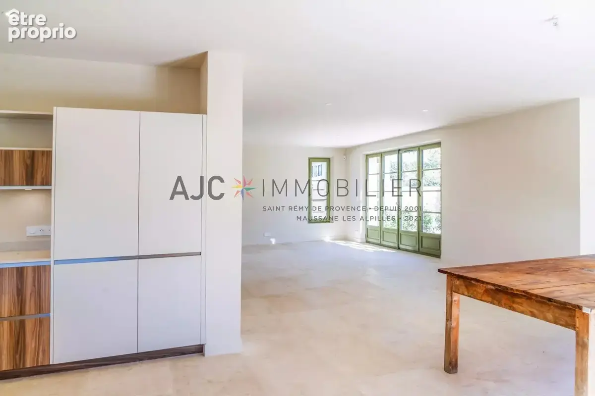 Propriété neuve avec piscine – 5 chambres – Eygalières - Village à pieds - photo 11