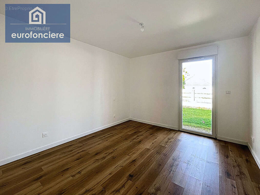 Maison à COURTERANGES