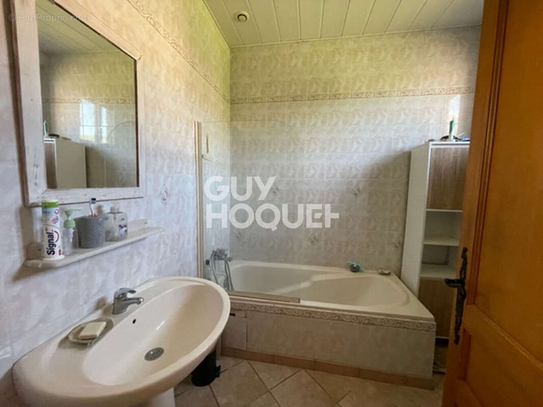 Maison à FERE-CHAMPENOISE