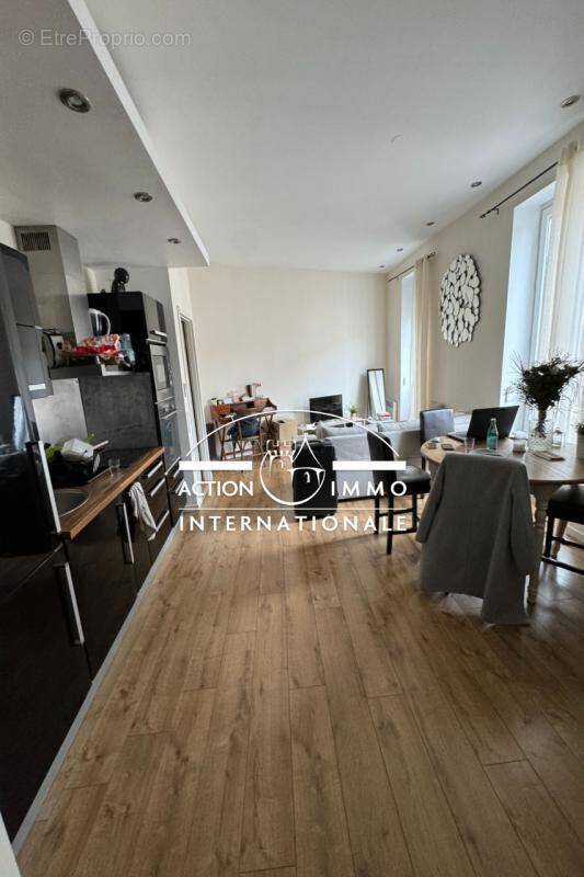 Appartement à NIMES