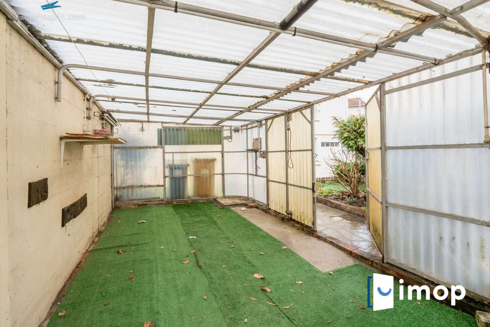 Maison à LES PAVILLONS-SOUS-BOIS