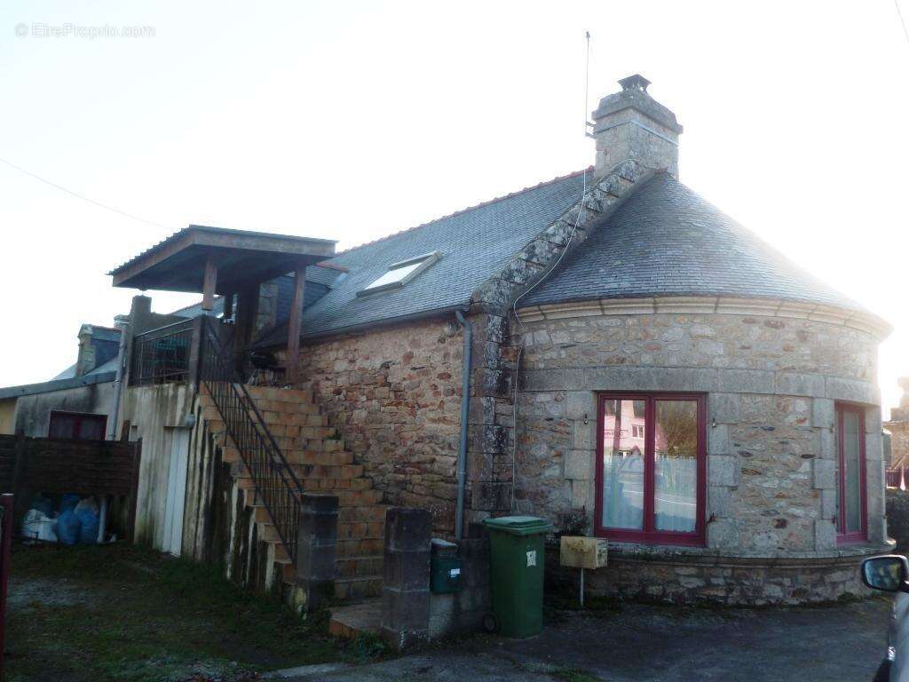 Appartement à CAMORS