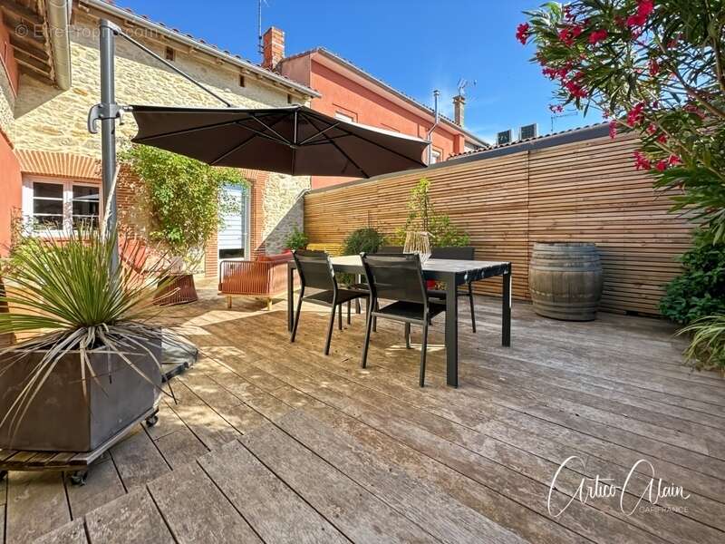 Maison à VILLEFRANCHE-DE-LAURAGAIS
