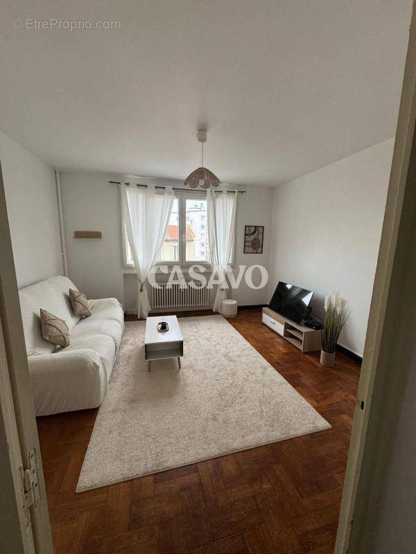 Appartement à LYON-8E