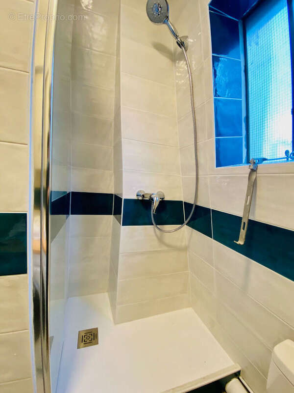 Appartement à LEVALLOIS-PERRET