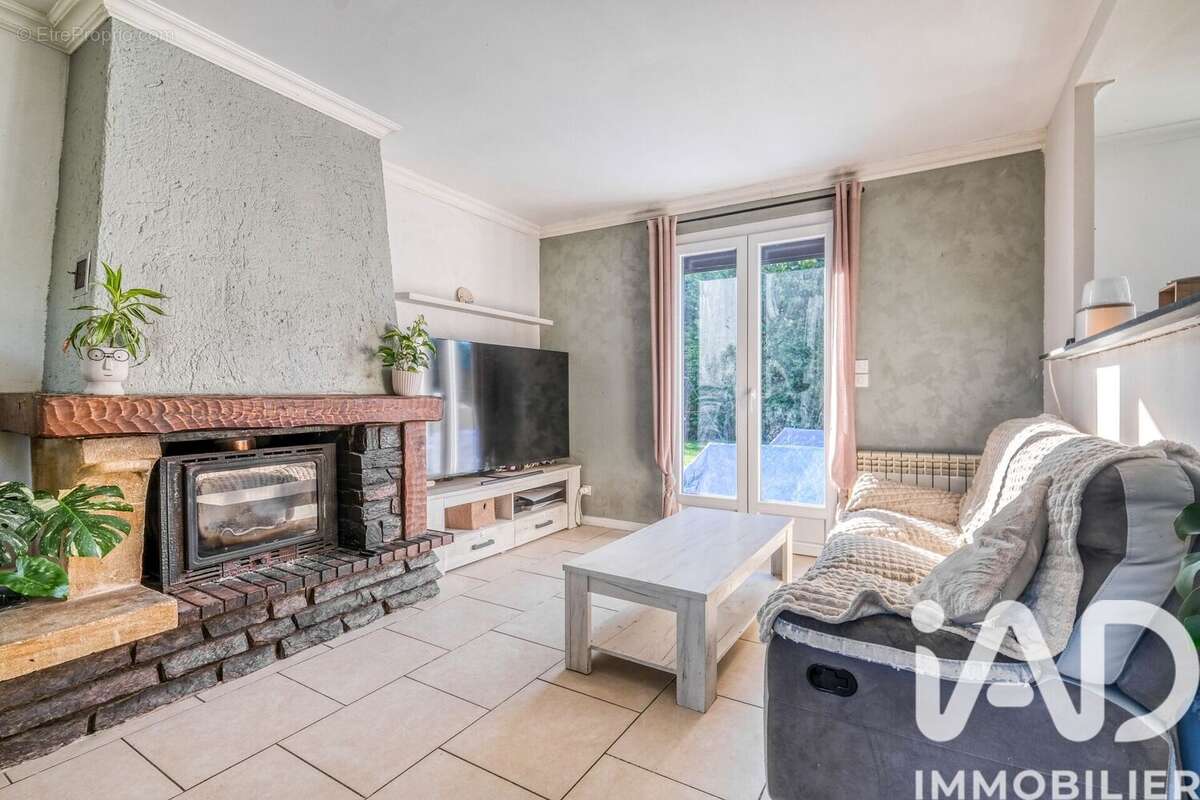 Photo 4 - Maison à ROUVRES-EN-MULTIEN