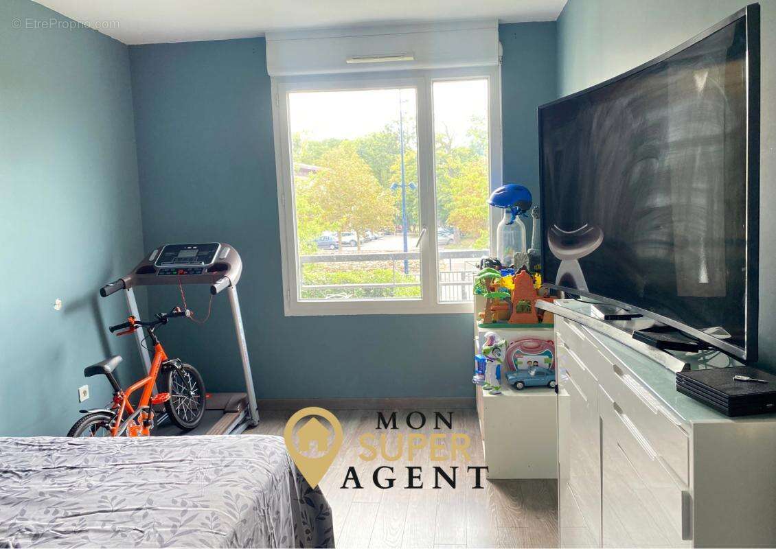 Appartement à DAMMARIE-LES-LYS