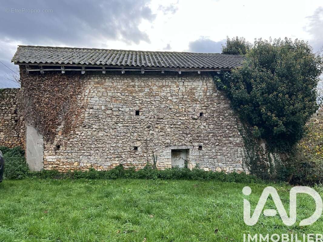 Photo 5 - Maison à COUHE