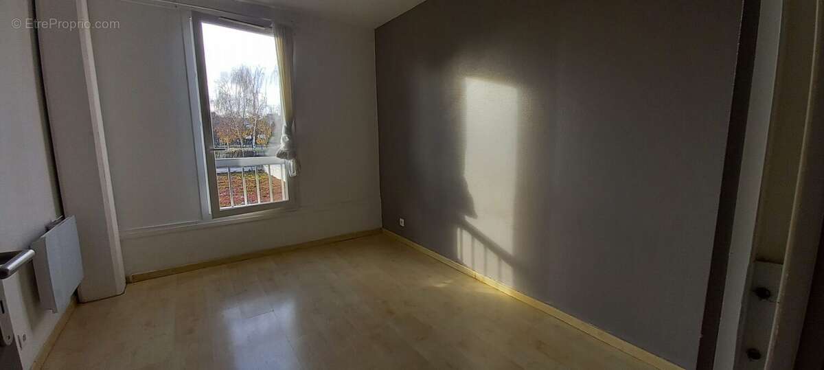 Maison à VAL-DE-REUIL