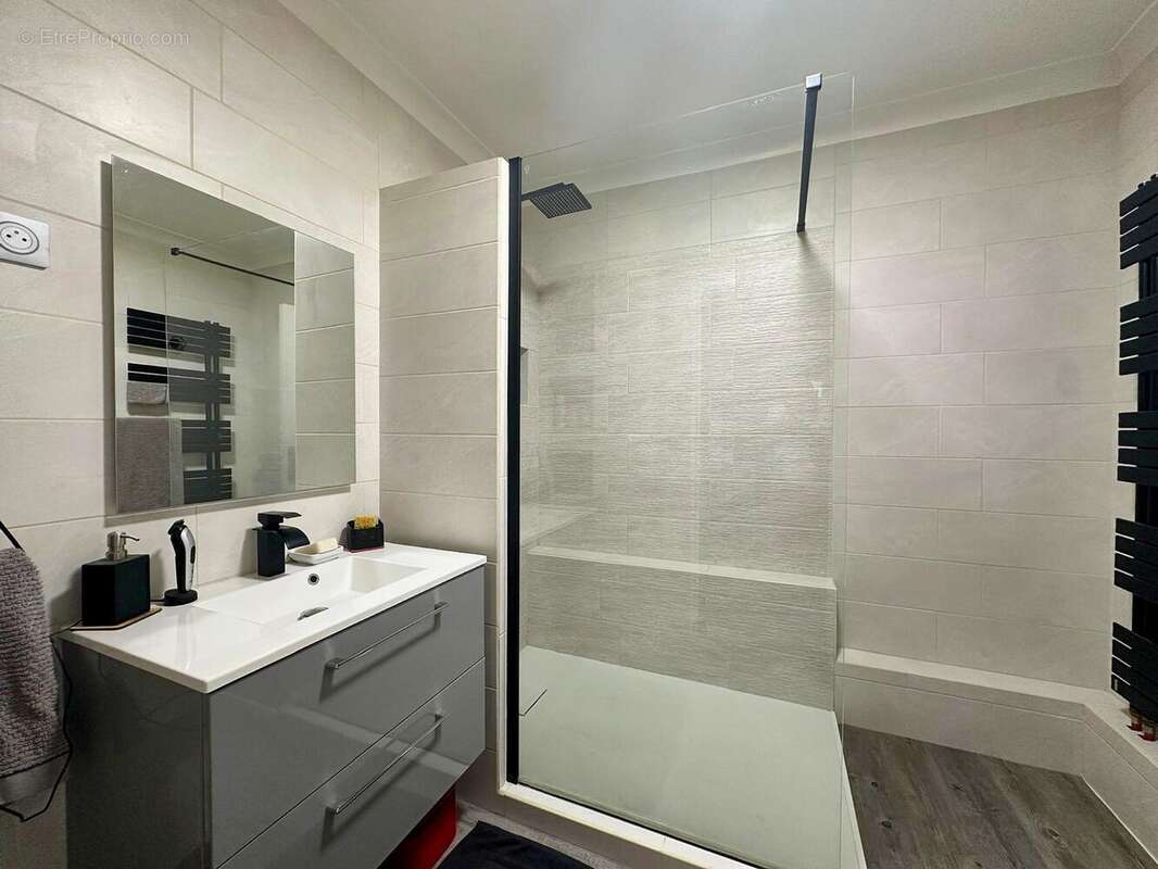 Appartement à ELANCOURT