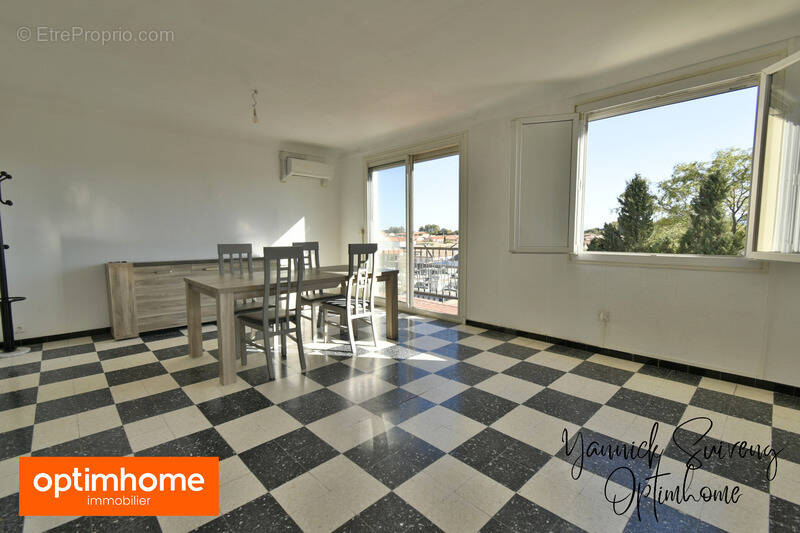 Appartement à SAINT-ESTEVE