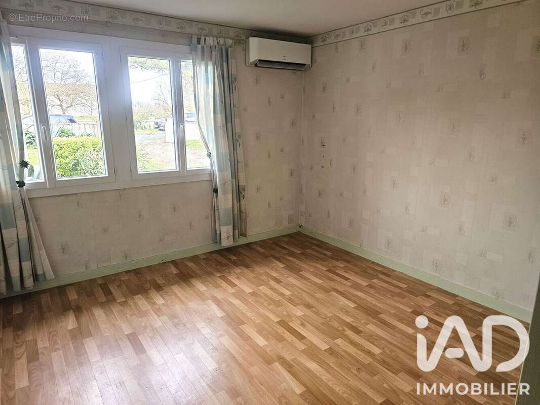 Photo 8 - Maison à MARENNES