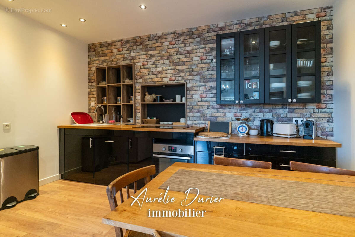 Maison à ROCHECORBON