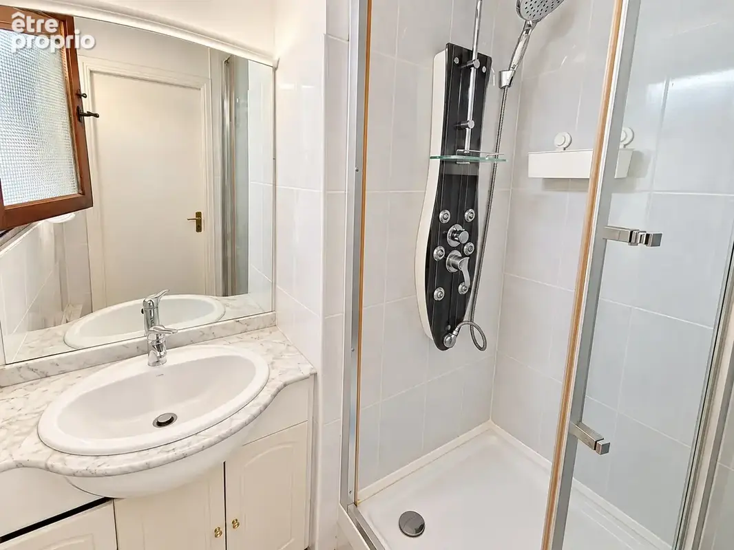 Maison T6 à Balma de 168m2 avec piscine et garage double ! - photo 13
