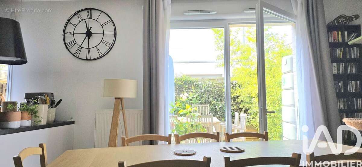 Photo 3 - Maison à POISSY
