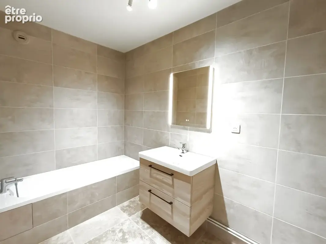 Appartement 4 pcs 93m2 lumineux avec grand balcon - photo 6