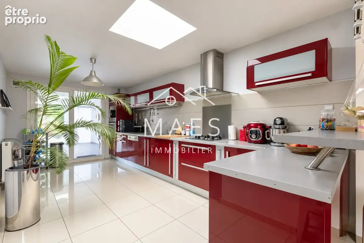 WAMBRECHIES - Maison de 142 m2 avec 4 chambres, terrasse et jardin - photo 7