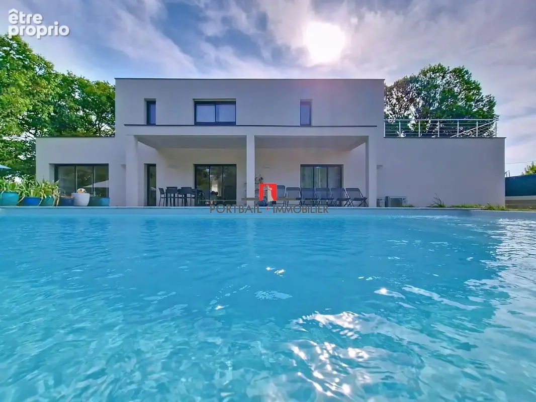 Photo Maison à Saint-Andre-De-Cubzac au prix de 824 000€