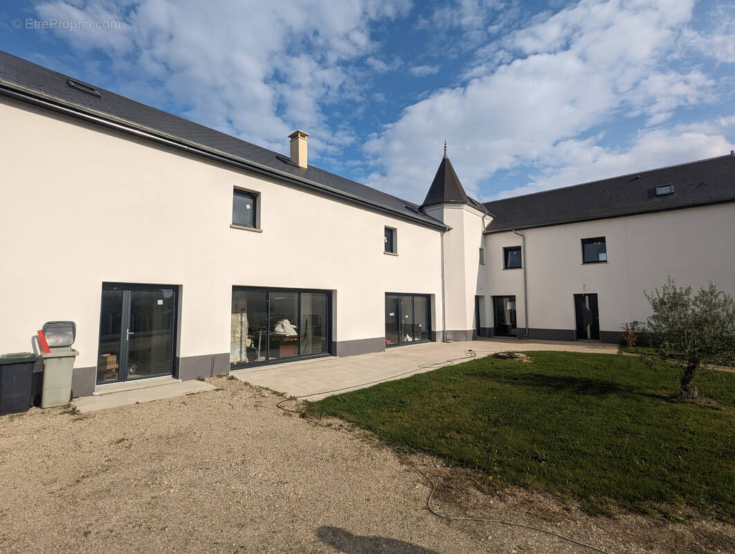 Appartement à LE BOULAY-MORIN