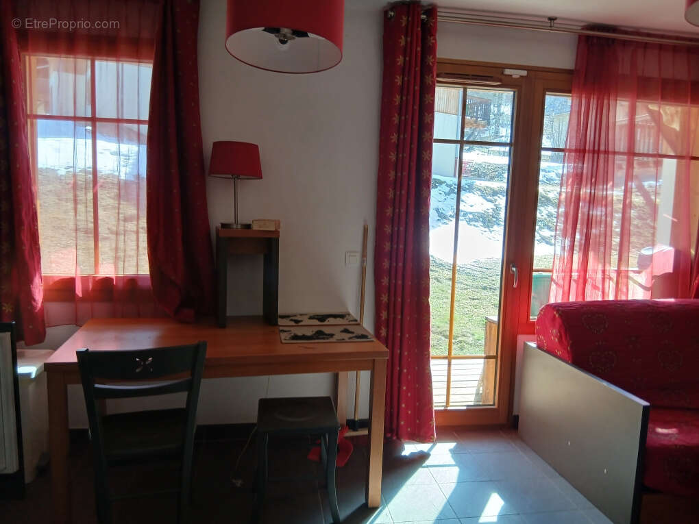 Appartement à SAINT-COLOMBAN-DES-VILLARDS
