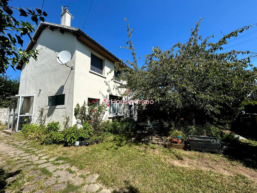 Maison à MANTES-LA-VILLE
