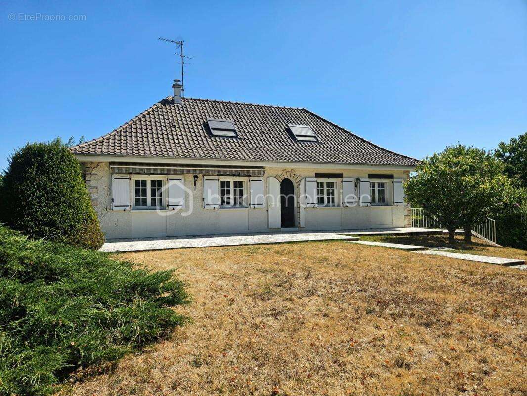 Maison de 177 m2 - photo 3