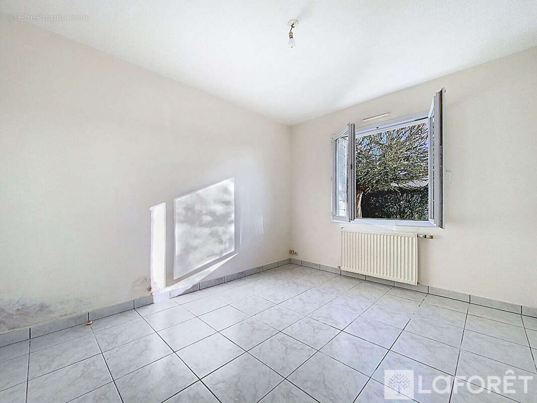 Maison à SAINT-LEGER-SOUS-CHOLET