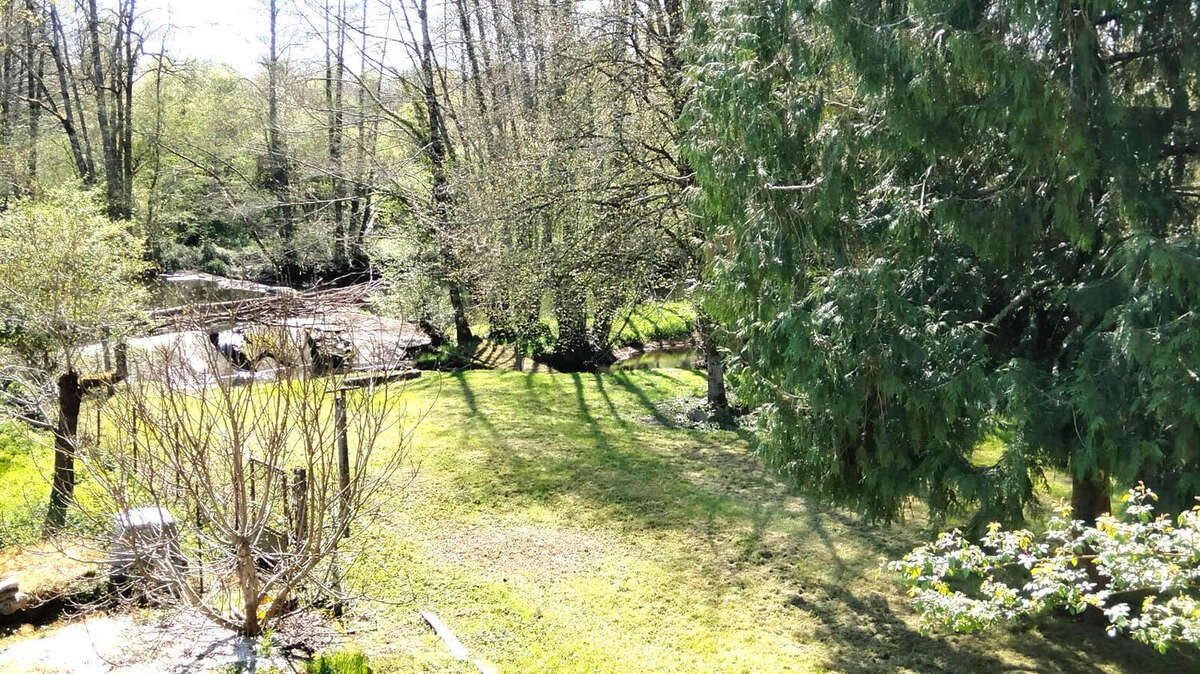 VUE - Maison à ALLOUE