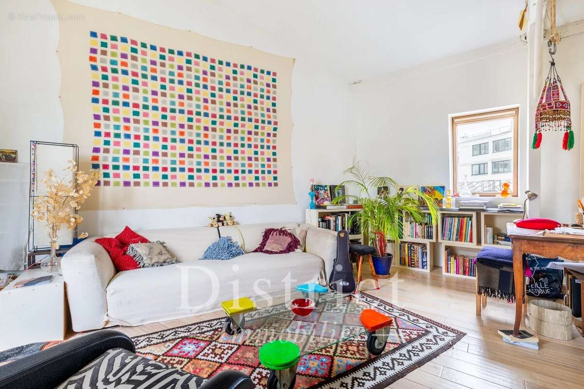 Appartement à PARIS-12E