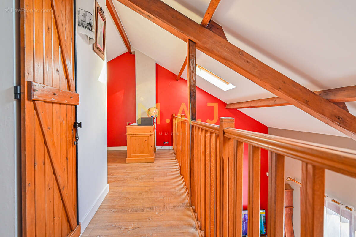 Maison à LE PERREUX-SUR-MARNE