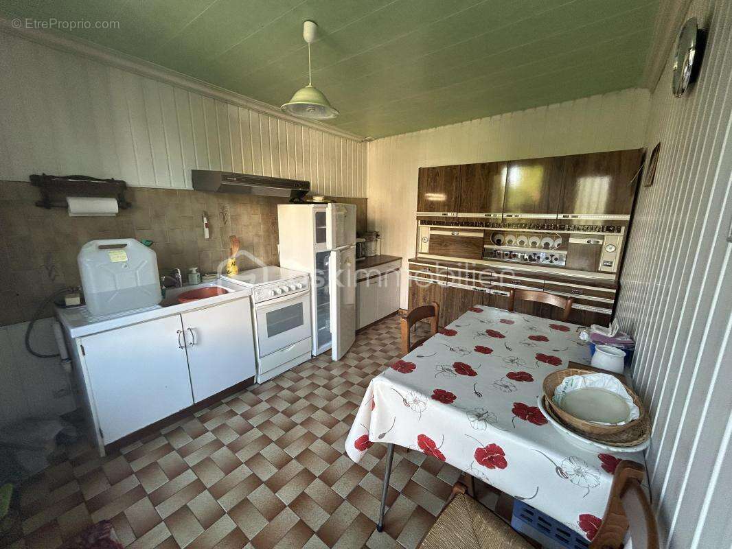 Maison à VILLENEUVE-LE-ROI