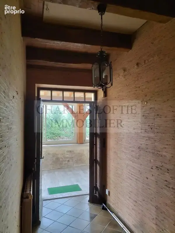 Ancien corps de ferme sur un terrain de plus de 3000 m² - photo 19