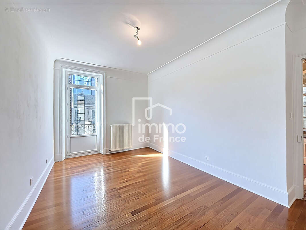 Appartement à OYONNAX