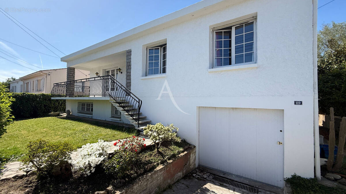 Photo Maison à La Roche-Sur-Yon au prix de 279 000€
