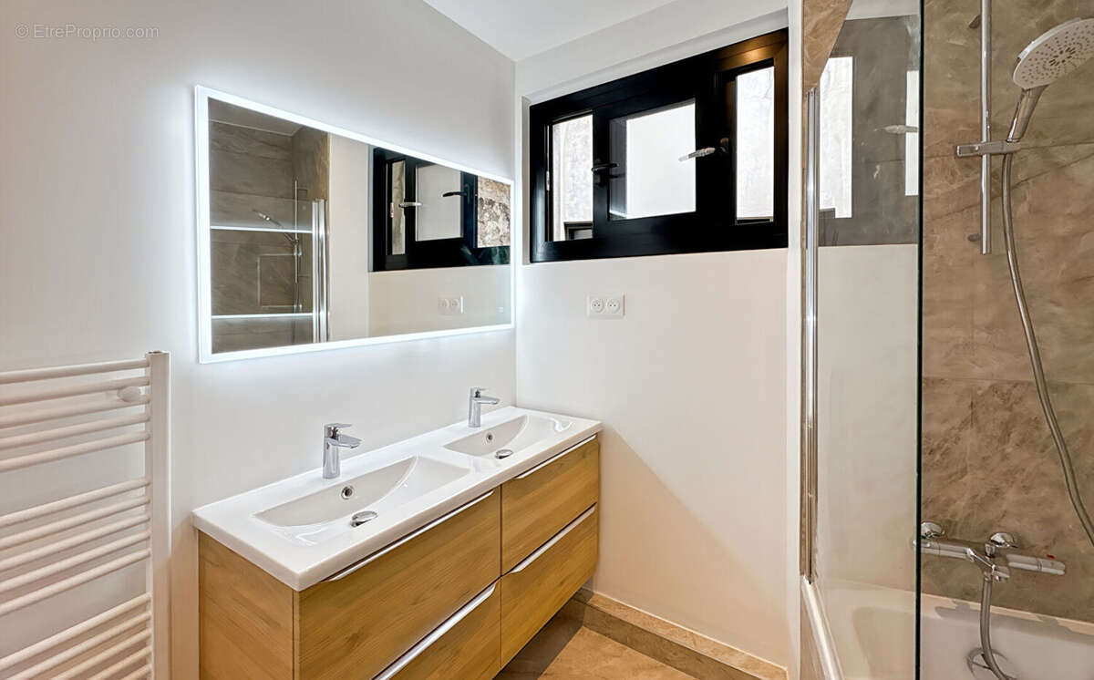 Appartement 4 pièces de 90m² - photo 8