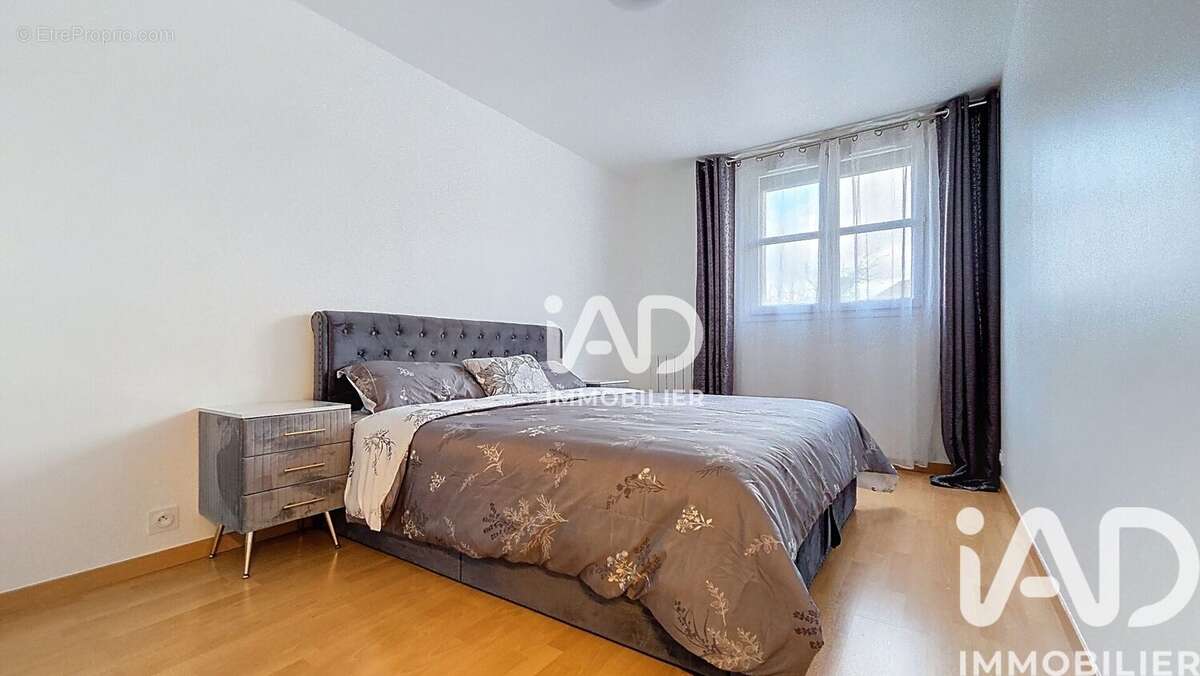 Photo 9 - Maison à CORBEIL-ESSONNES