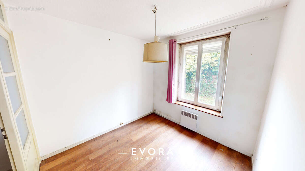 Appartement à VITRY-SUR-ORNE