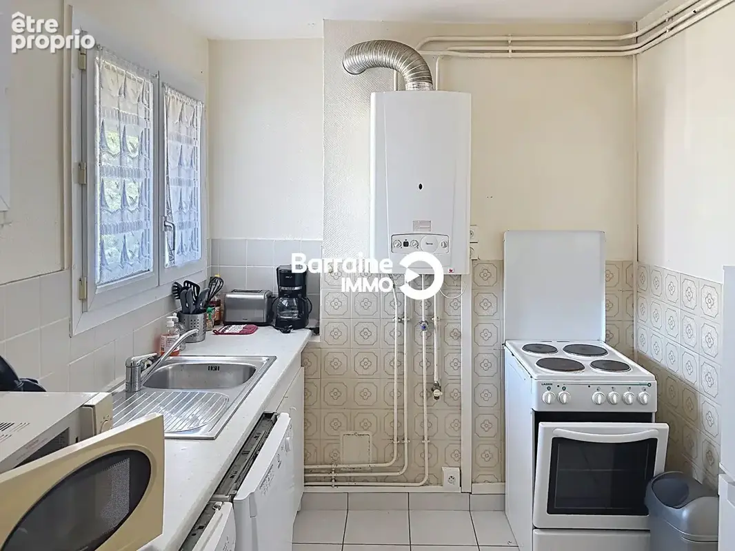 Lorient centre - appartement t2 avec balcon au dernier etage - photo 9