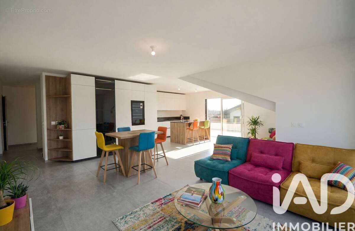 Photo 2 - Appartement à VERSONNEX