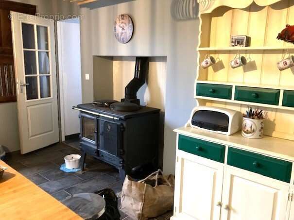 Maison à CHEF-BOUTONNE