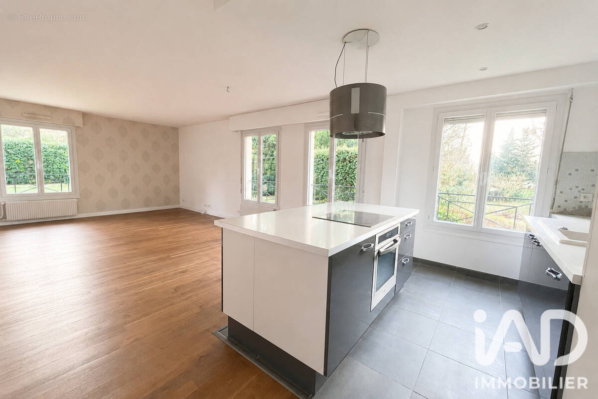 Photo 1 - Appartement à POISSY